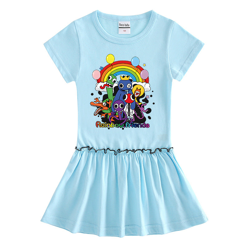 Short sleeved dress with half sleeves and baby fungus edge